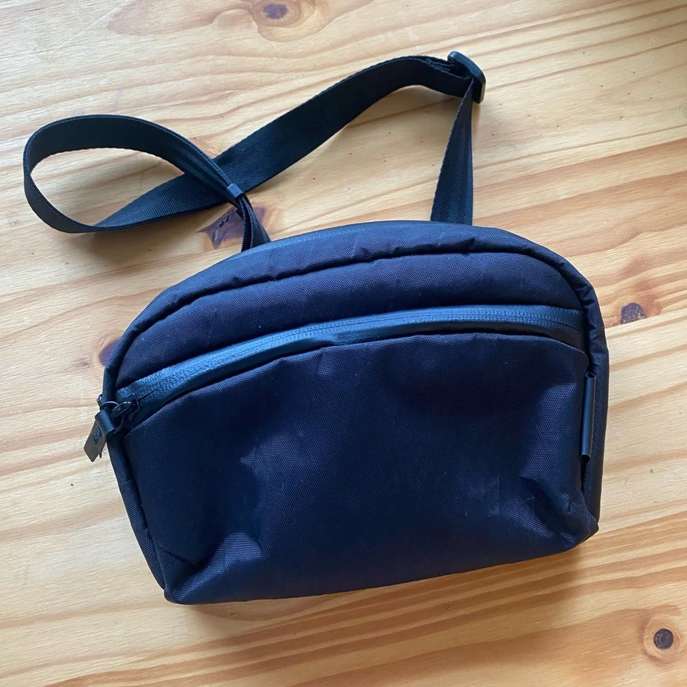 Alpaka Flight Sling 1L x-pac black - Picture 3 of 3